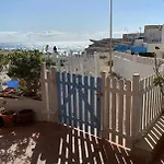 Apartamento Los Escullos Acantilado