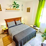 Plaza De Carcel 3-Bedroom Apartment