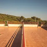 Apartamento con piscina y garaje en los Caños de Meca.
