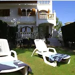 Chalet A 100M De La Playa De Cristal, Pino Alto