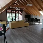 Casa Patxikuzuria