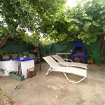 Casa Con Piscina - Las Yucas