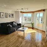 Piso en Logroño espacioso, con vistas y garaje