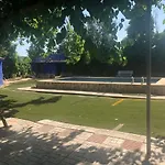 Casa De Campo Azul En Antequera