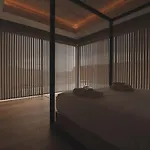Atmos Hotel Boutique