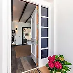 64-Luxury Villa With Jacuzzi & Pool In Mijas!