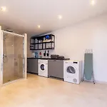 64-Luxury Villa With Jacuzzi & Pool In Mijas!
