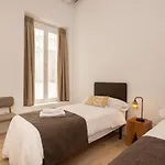 La Casa de Lima Little Apartments