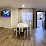Apartamentos Torreones de Cartes