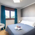 Apartamentos Ton