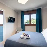 Apartamentos Ton