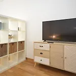 Apartamento Zona Exclusiva Con Garaje Gratis Y Netflix