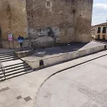 Berleo 1 Piso completo en pleno casco histórico.