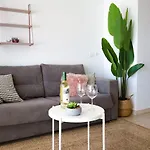 Elegant Sea View