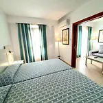 Apartamento premium en residencial en primera linea