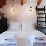 Que Bueno Que Viniste Plasencia Edificio Singular