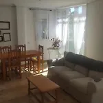 Habitaciones en casa frente a el puerto