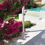 La Casa de la Luz. ArtistHome
