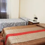 Apartamentos Salamanca Puerta Zamora, Centro, Wifi Con Salon Y 2 Dormitorios, Parking