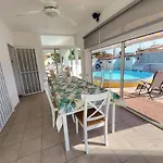 Torredembarra Cosy, Well Equipped House, 5 Min. From The Beach