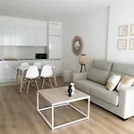 Apartamentos Mareira (con garaje)