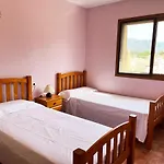 Chalet Con Piscina