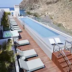 Infinity 1-6 Luxe Sea View 2B