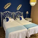 CORNELIA\'S HOME 1B primera línea de playa