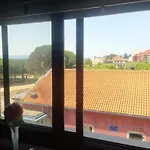 Alojamiento En Primera Linea De Playa. Vilagarcia.