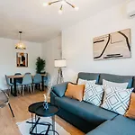 Tuguest Halcon Apartment