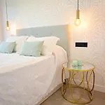 Galihost - Impresionante Apartamento Con Piscina En Sanxenxo