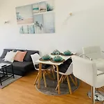 Apartamentos Lamarosa -Atico ,Vistas Al Mar Cantabrico Parking