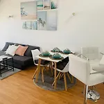 Apartamentos Lamarosa -Atico ,Vistas Al Mar Cantabrico Parking