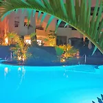 Brand New Apartment Surrounded By Tropical Gardens!