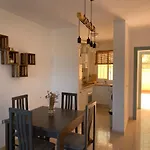Coqueto Apartamento Con Piscina