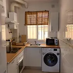 Coqueto Apartamento Con Piscina