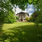 Hotel Rural Iribarnia