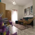RentalSevilla Apartamento de 3 dormitorios en Triana