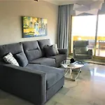 Frente a la playa Fuengirola Doña Sofia E