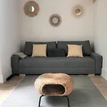Apartamento Dúplex Planta Baja con Aparcamiento Gratuito en Palacio de Mijares