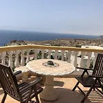 Vista Al Mar Ylenia