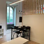 Apartamento Dúplex Planta Baja con Aparcamiento Gratuito en Palacio de Mijares