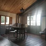 La Caseta De El Llancis
