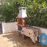 La Pastora