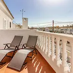 Stunning Home In Torrevieja With Wifi