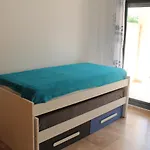Appartement tout confort, Rez-de chaussée,3 chambres, 2 salles de bain