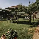 Casa Real 110+2