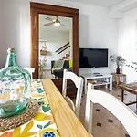 Sea & Wave Al Rolo Beach Apartment