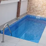 Casa de Teones