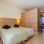 Kn Hotel Arenas Del Mar Adults Only